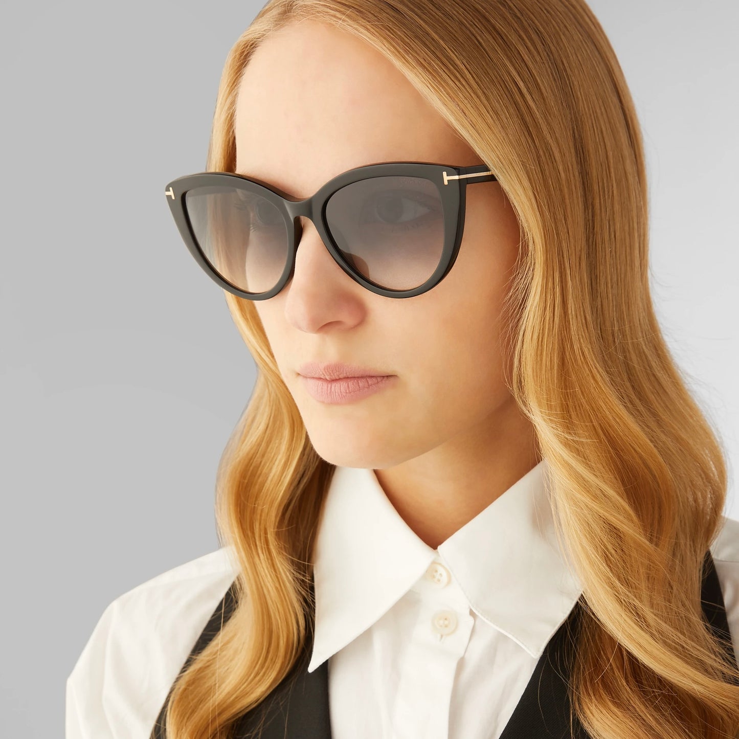 TOM FORD Isabella-02 Sunglasses TF915 01B