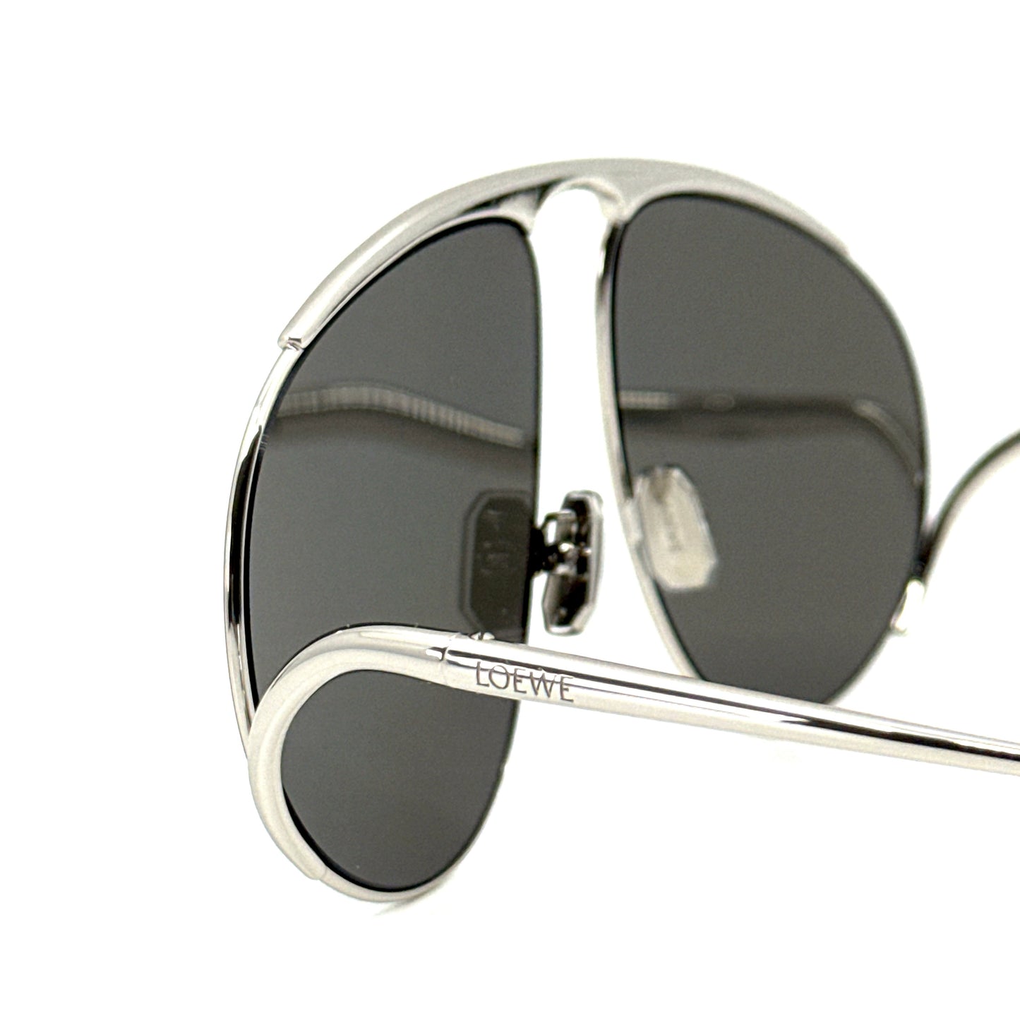 LOEWE Sunglasses LW40180U 16C