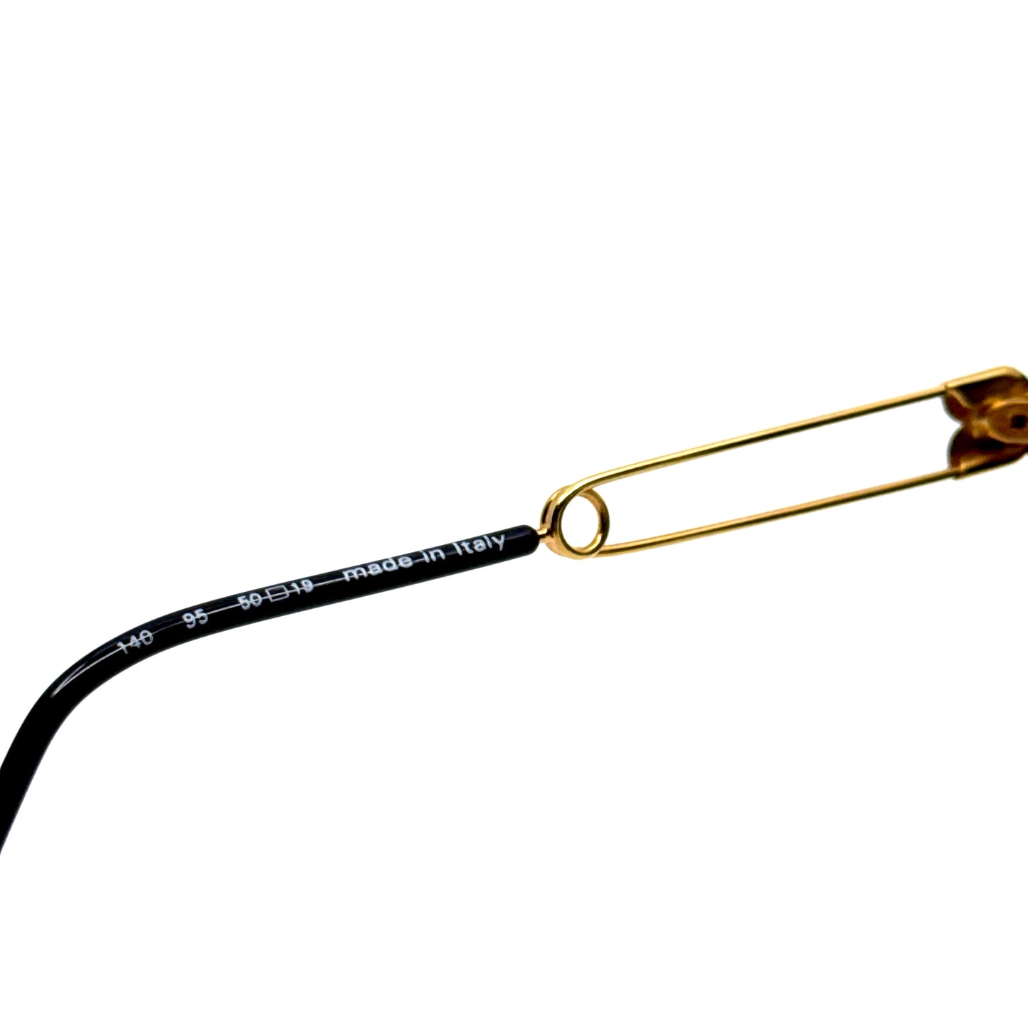 Moschino Vintage Sunglasses M06 95