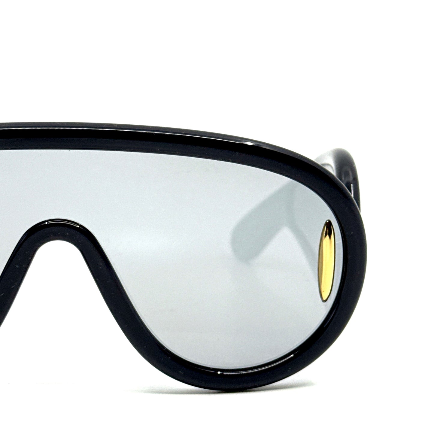 LOEWE Sunglasses LW40108I 01C