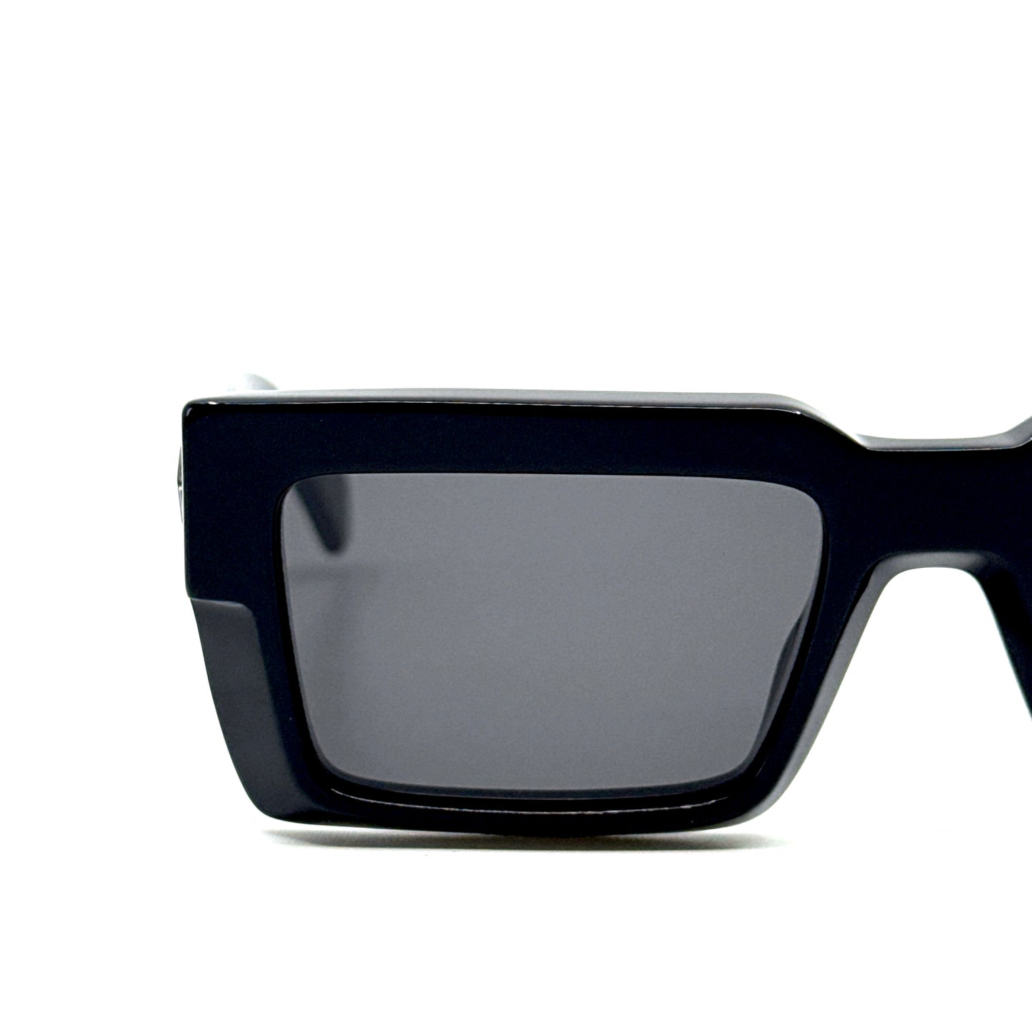 OFF-WHITE Sunglasses Moberly OERI114 1007