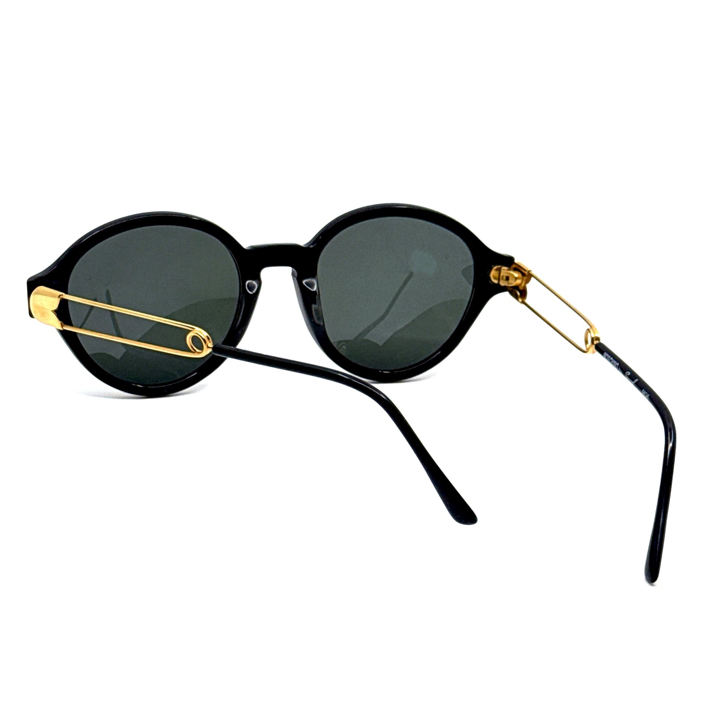 Moschino Vintage Sunglasses M06 95