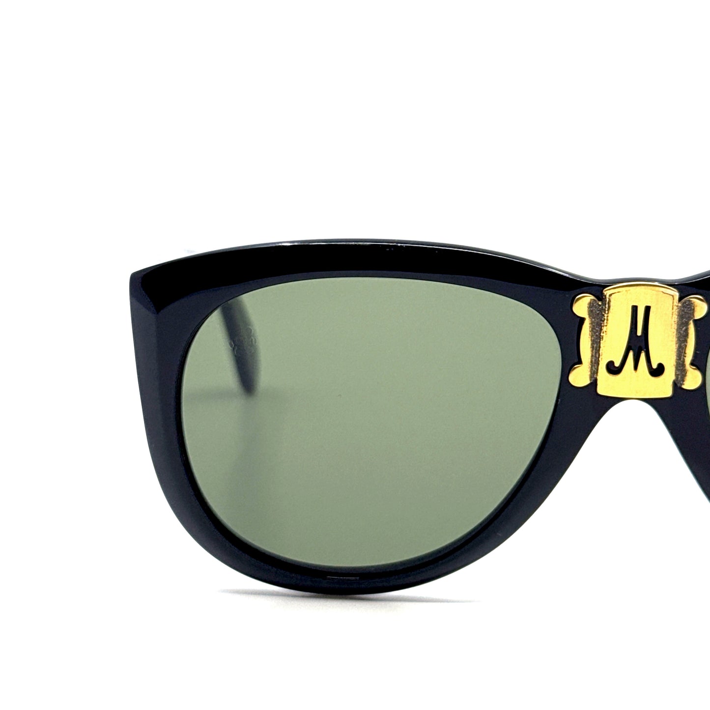 Moschino Vintage Sunglasses M252 95
