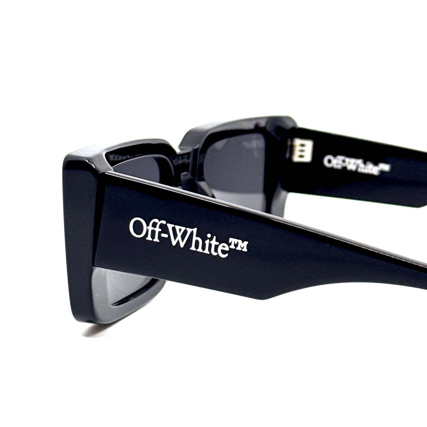 OFF-WHITE Sunglasses SAVANNAH OERI064 1007