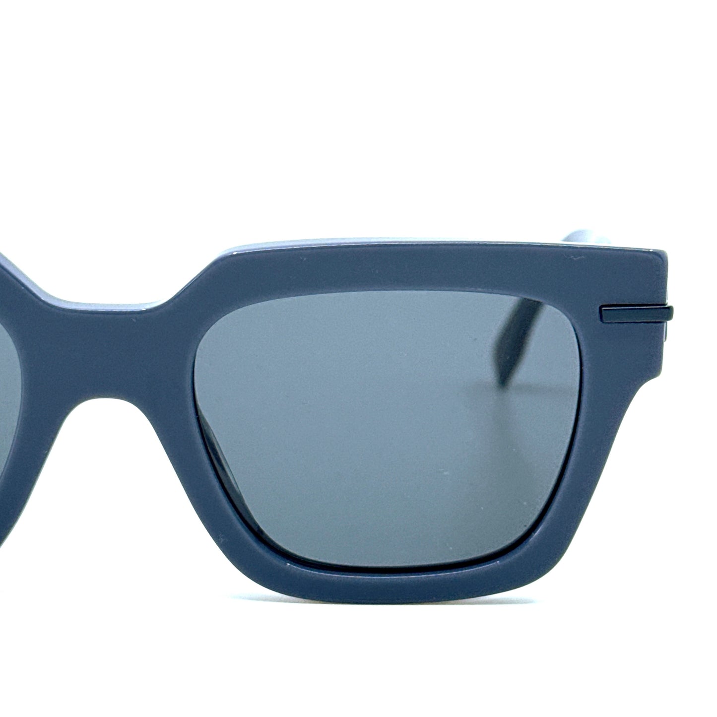 FENDI Sunglasses FE40078I 90A