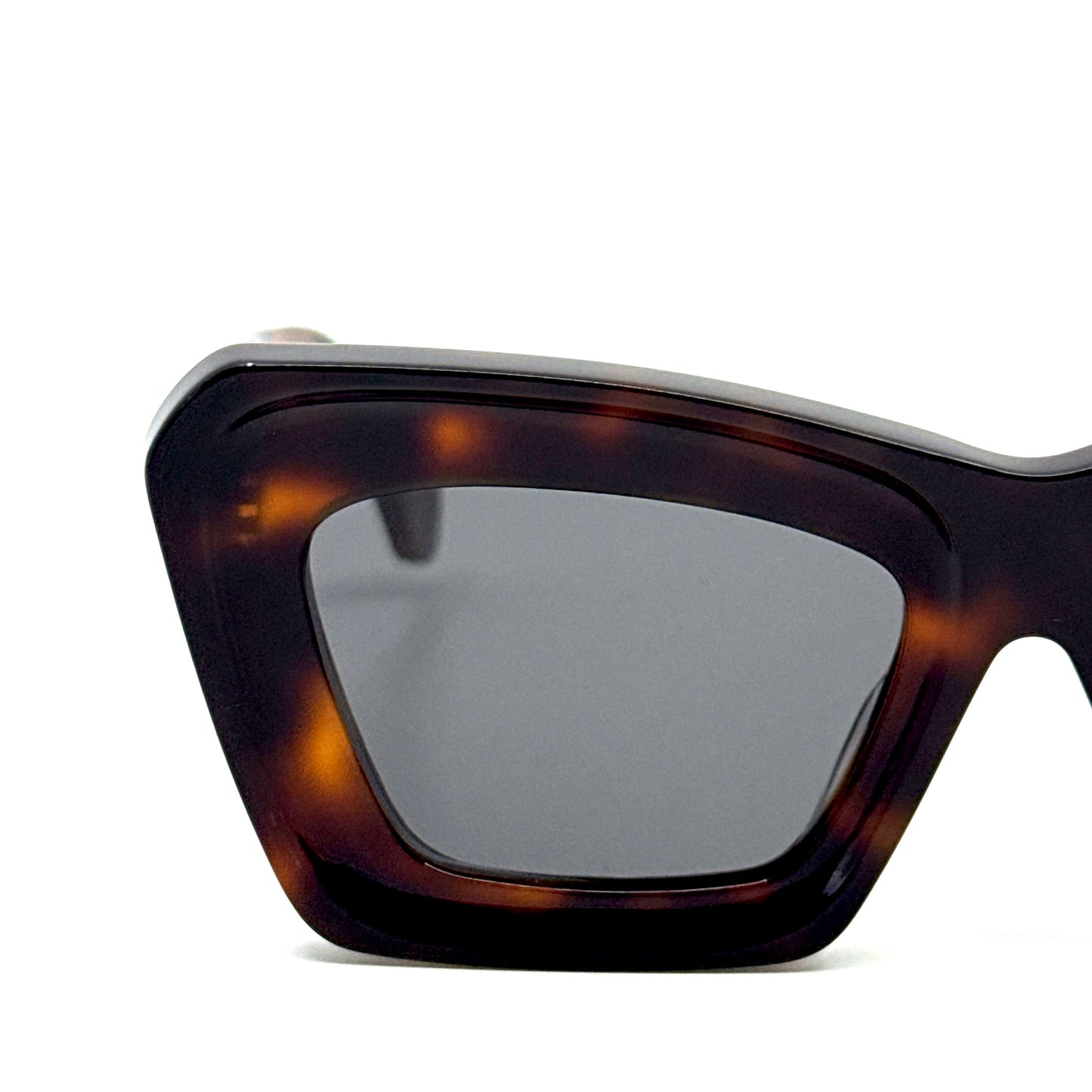 LOEWE Sunglasses LW40145F 52A