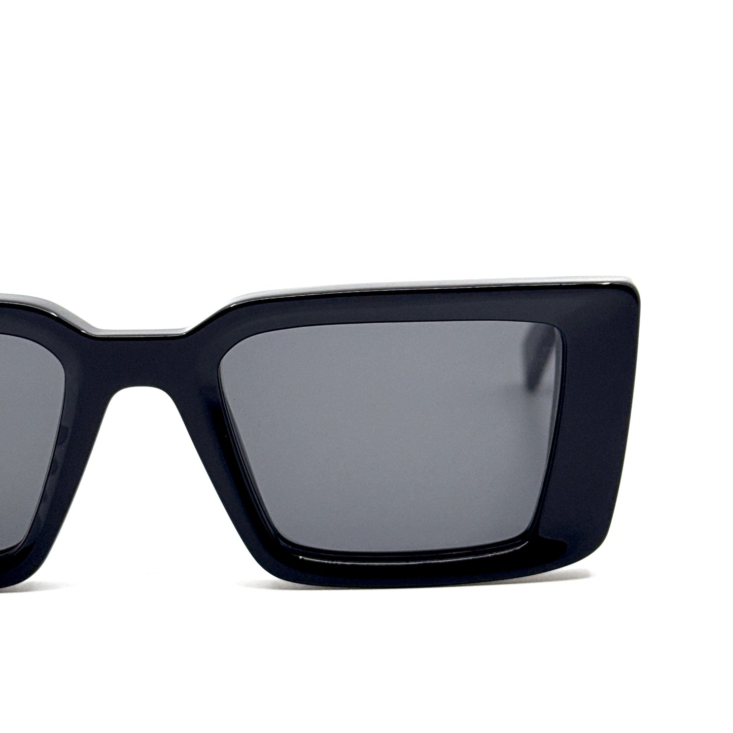 OFF-WHITE Sunglasses SAVANNAH OERI064 1007