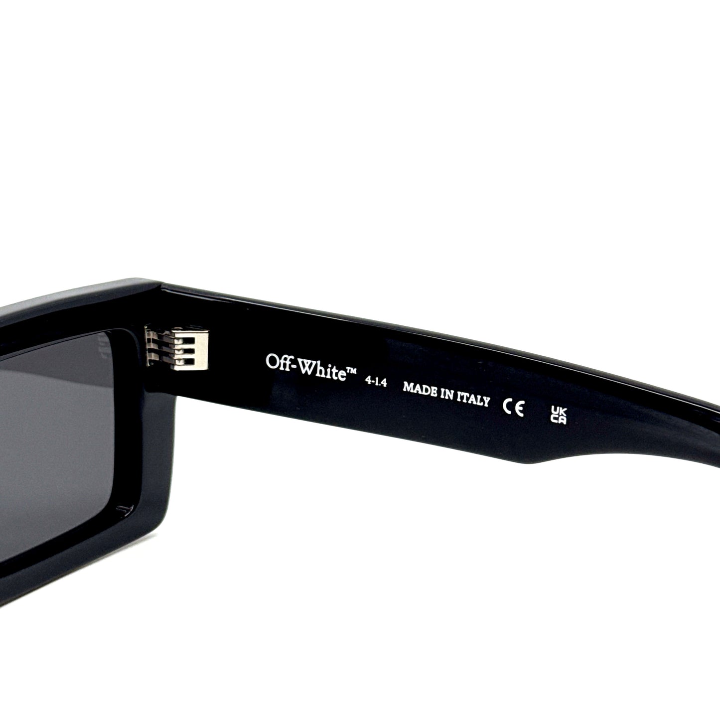 OFF-WHITE Sunglasses Moberly OERI114 1007