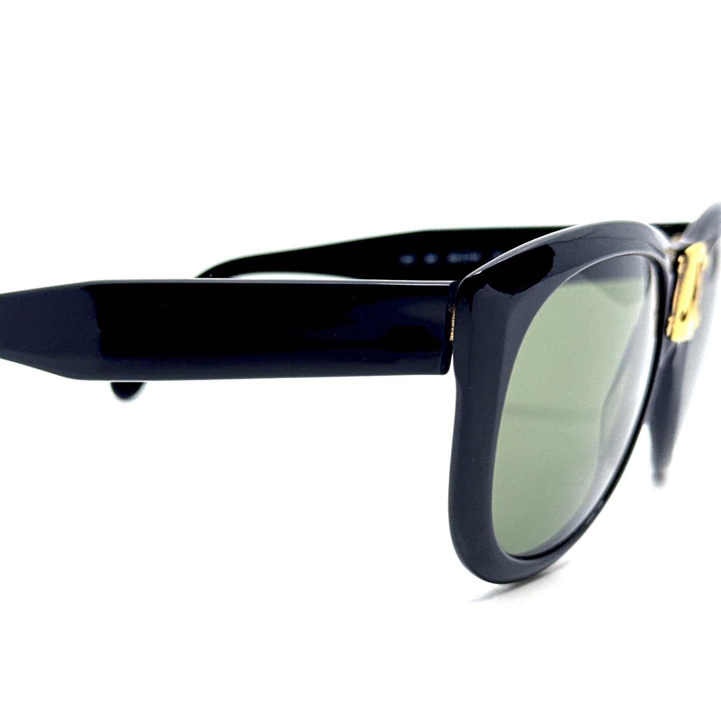 Moschino Vintage Sunglasses M252 95