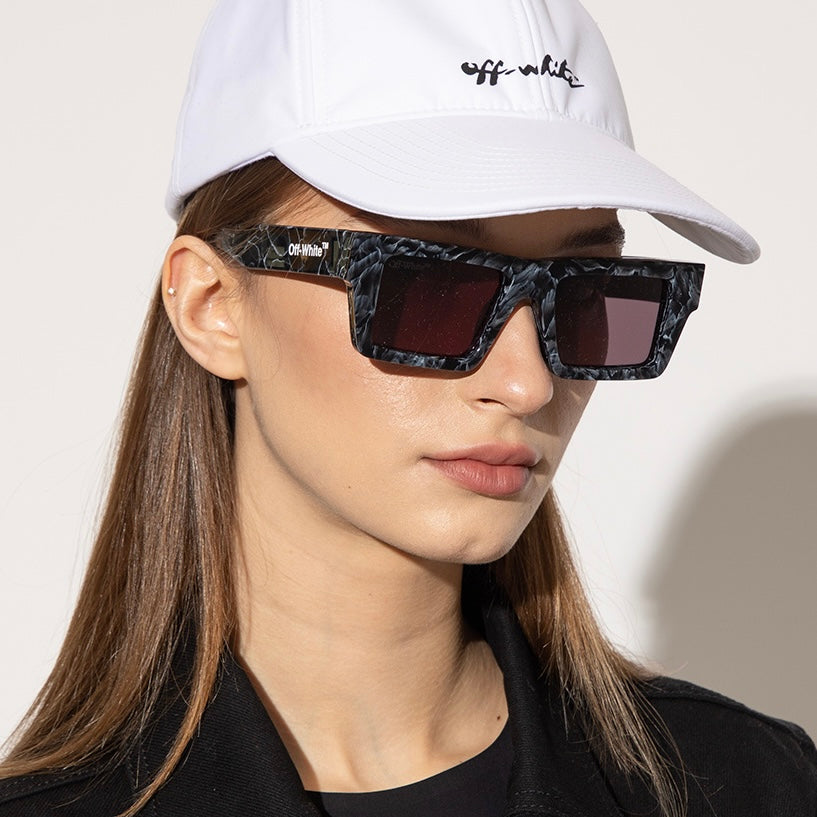 OFF-WHITE Sunglasses NASSAU OERI017 1107