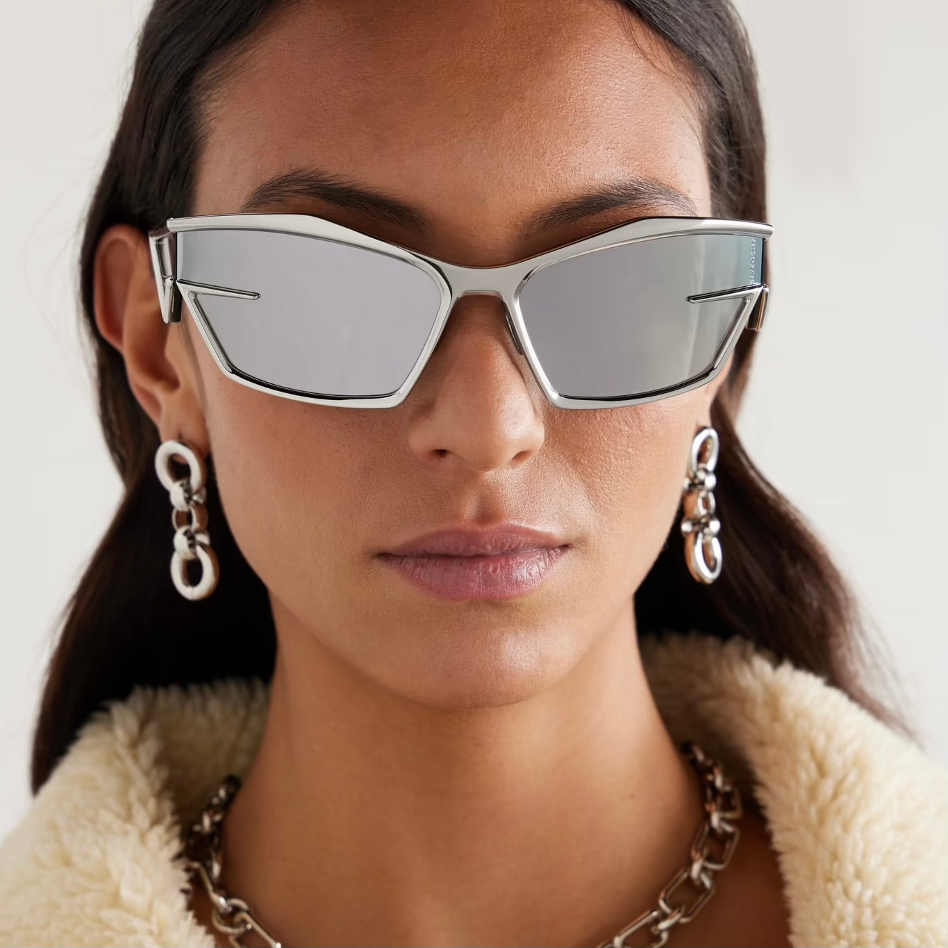 GIVENCHY Sunglasses GV40066U 16C