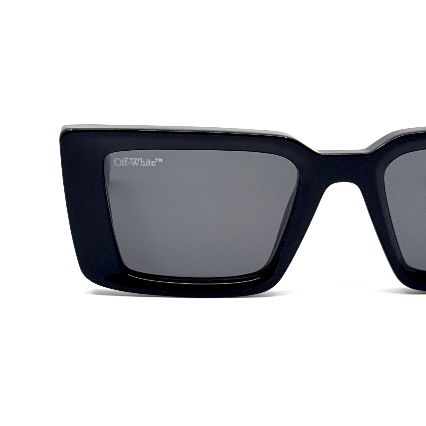 OFF-WHITE Sunglasses SAVANNAH OERI064 1007