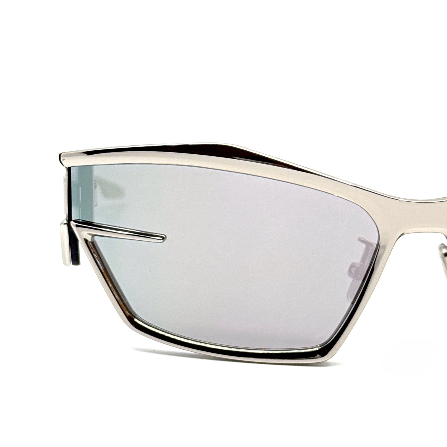 GIVENCHY Sunglasses GV40066U 16C