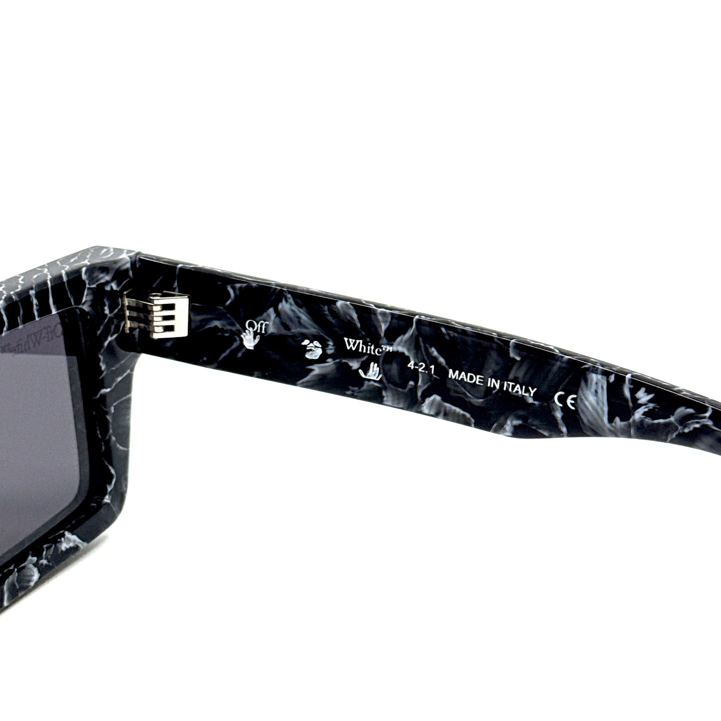 OFF-WHITE Sunglasses NASSAU OERI017 1107