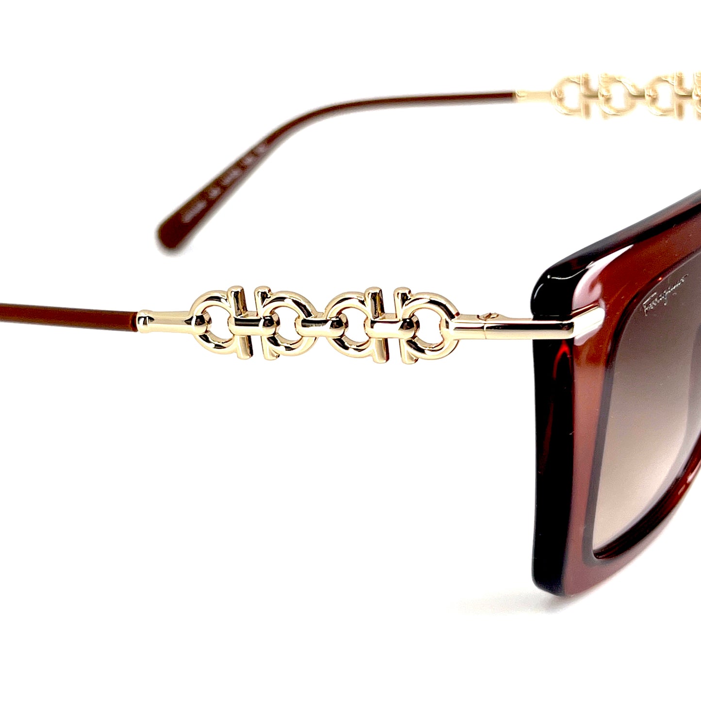 SALVATORE FERRAGAMO Gafas de sol SF1041S 232