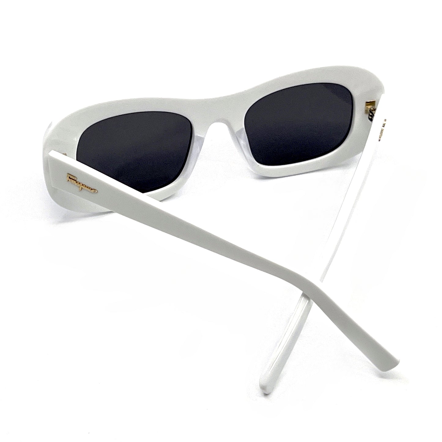 SALVATORE FERRAGAMO Gafas de sol SF1046S 101