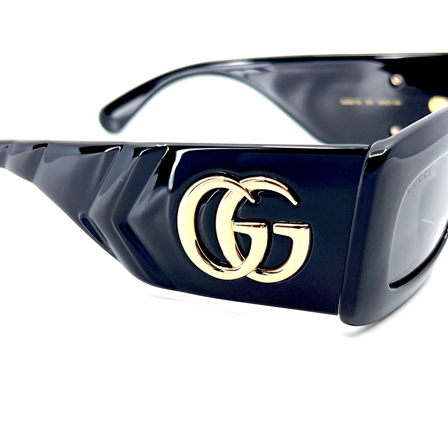 GUCCI Sunglasses GG0811S 001