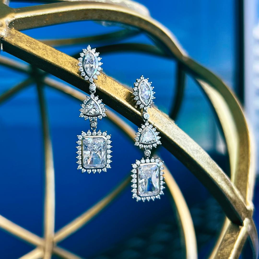 Pendientes colgantes reales con diamantes simulados - Plata de ley 925