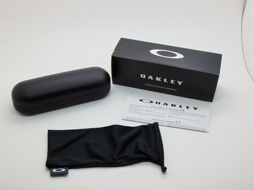 Oakley OO9147-07-63