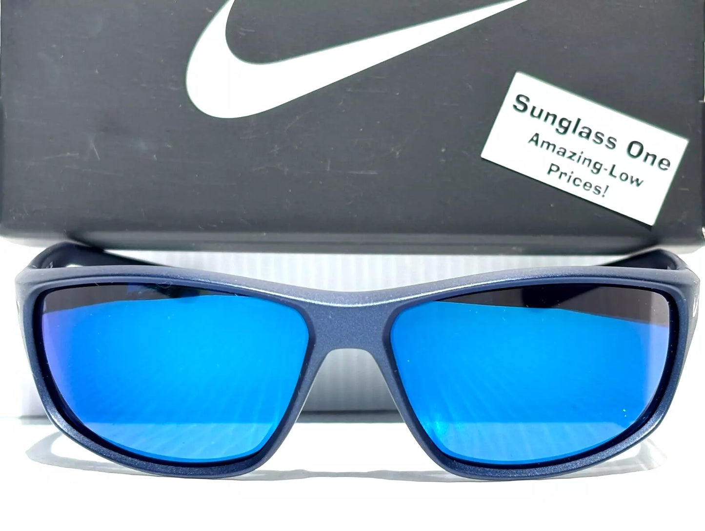 Nike EV-1131-404-64 64mm