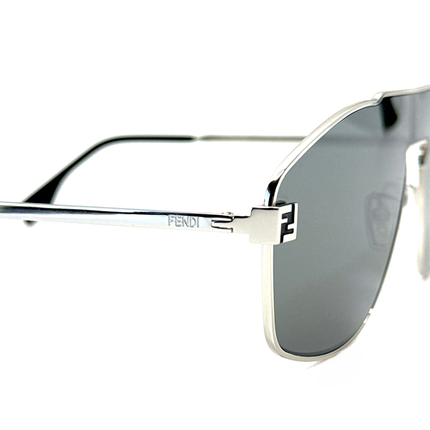 FENDI Sunglasses FE40129U 16C