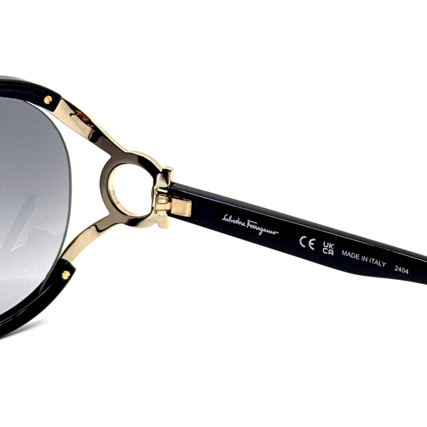 SALVATORE FERRAGAMO Sunglasses SF600S 001