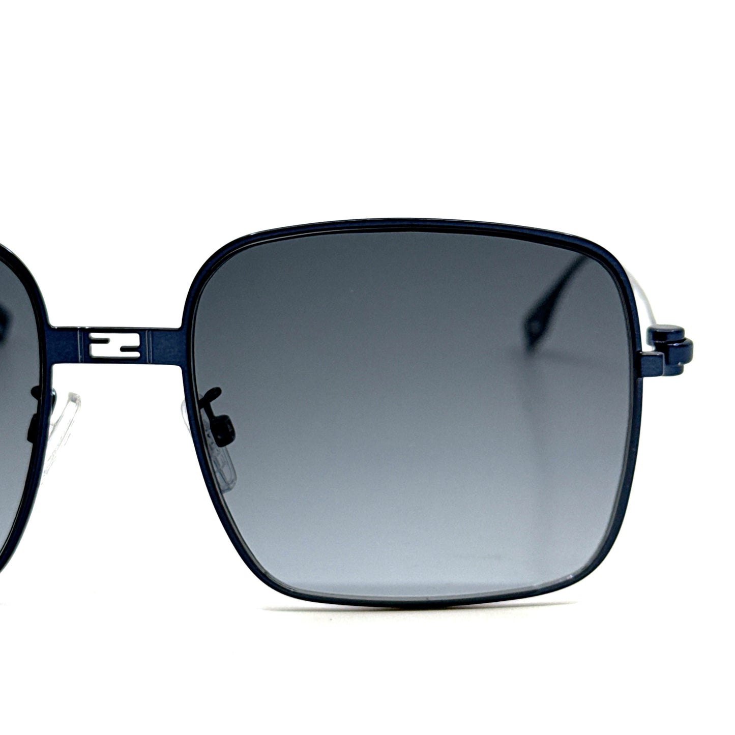 FENDI Sunglasses FE40123U 90P