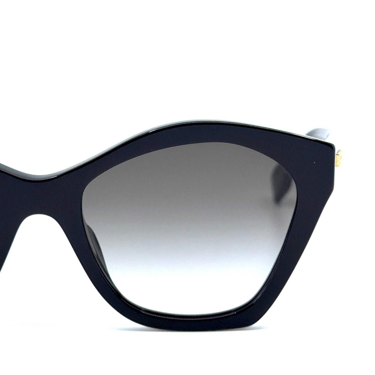 FENDI Sunglasses FE40175I 01F