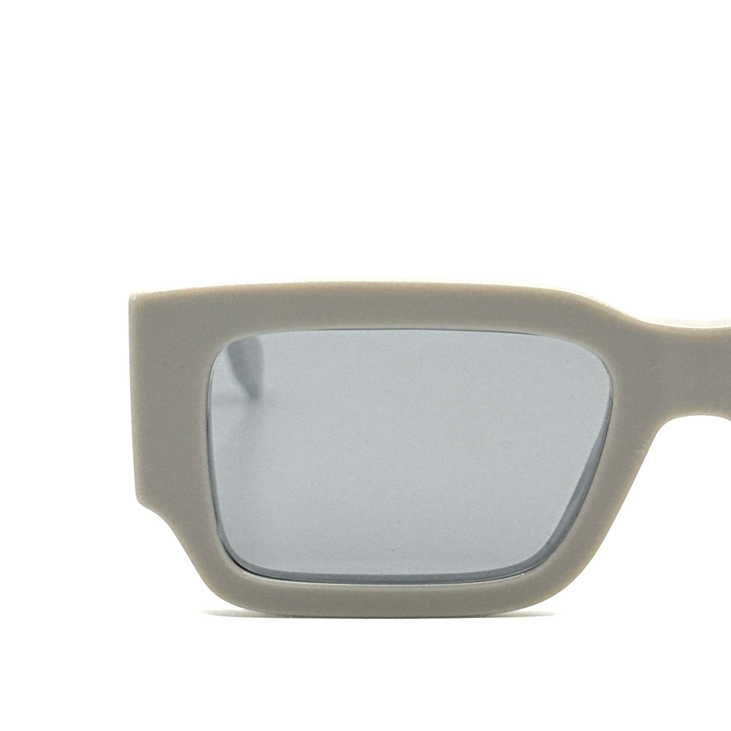 FENDI Sunglasses FE40131I 20C
