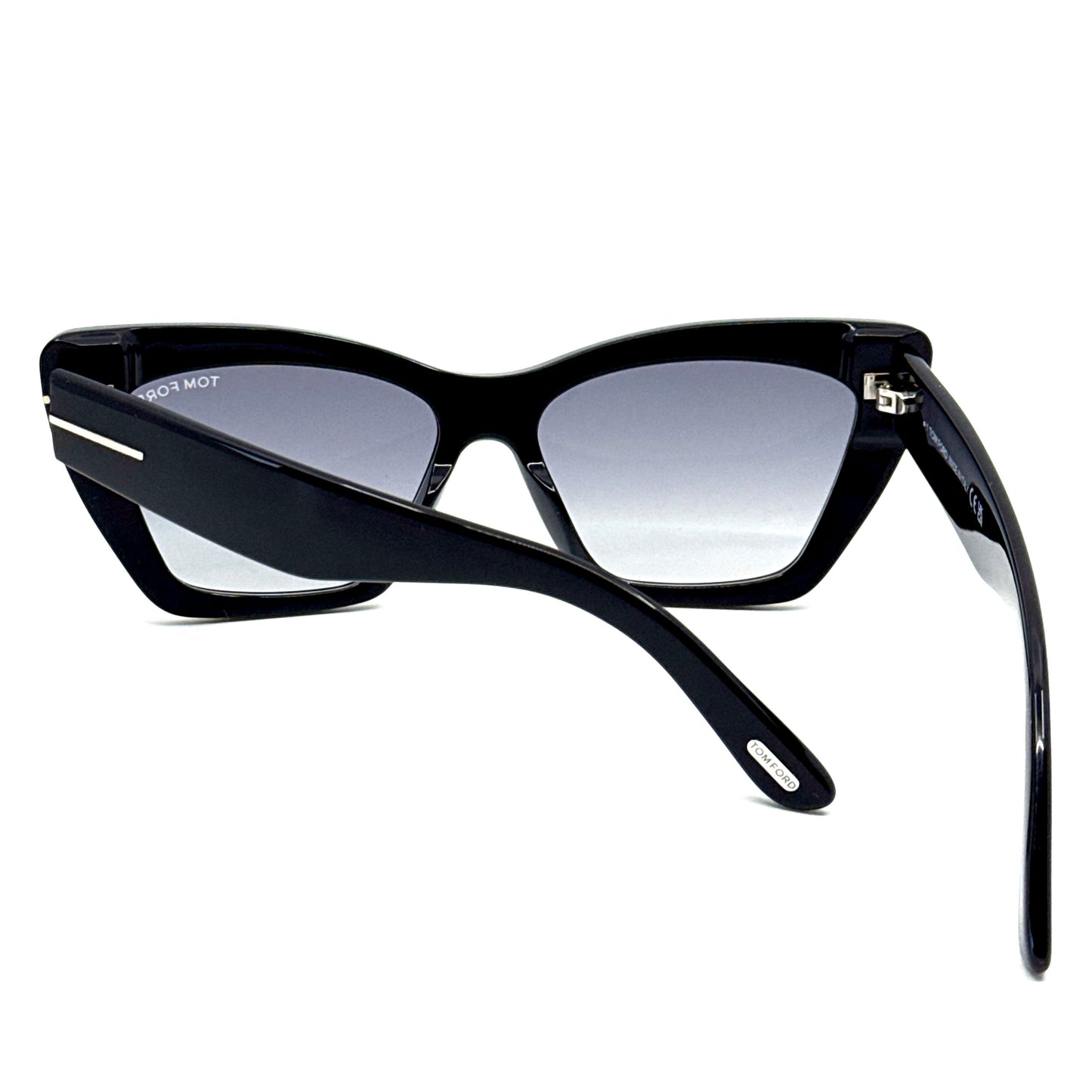TOM FORD Wyatt Sunglasses TF871 01B