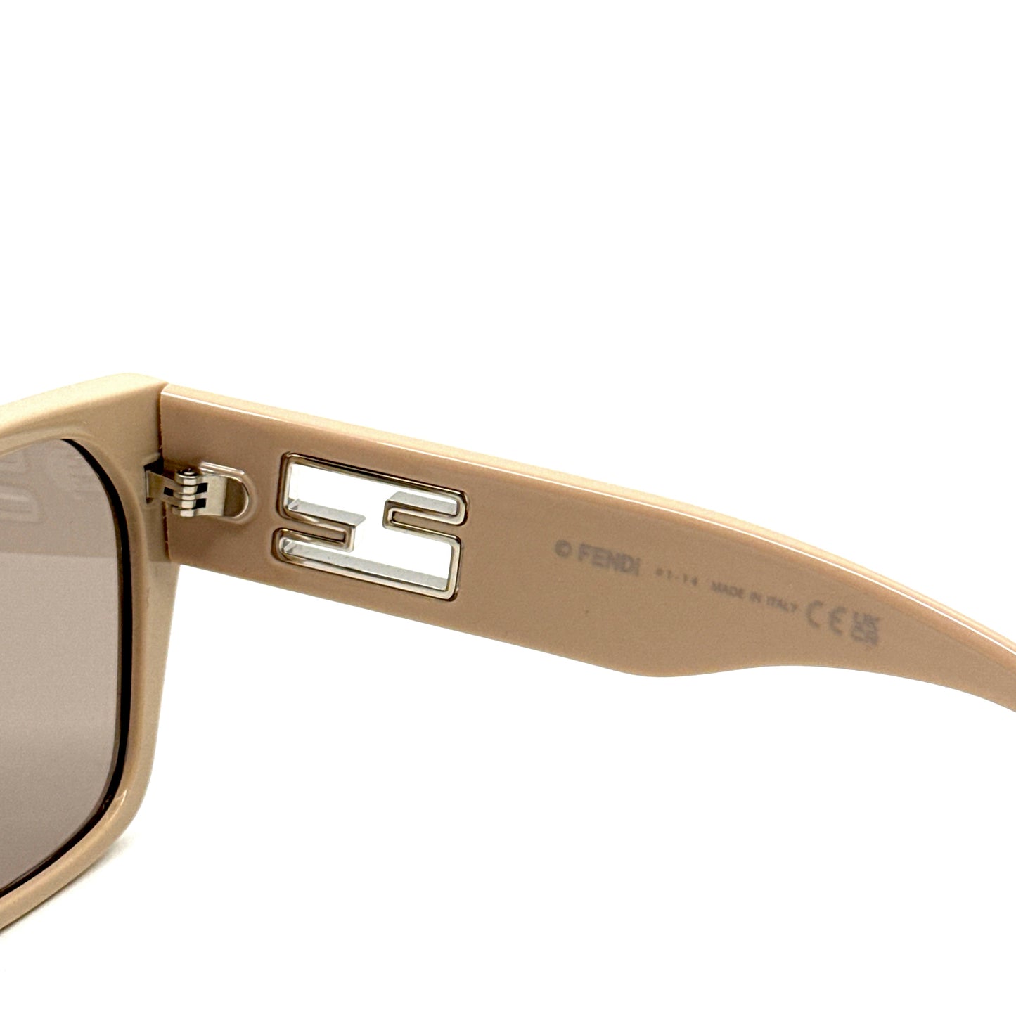FENDI Sunglasses FE40124I 57E