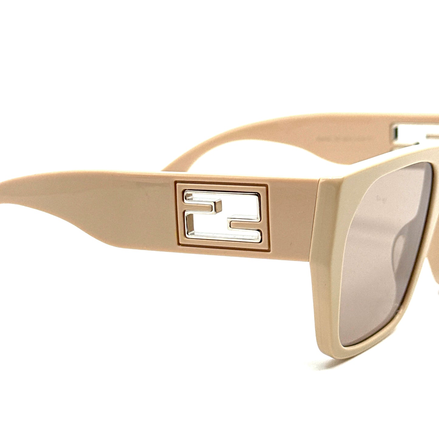 FENDI Sunglasses FE40124I 57E