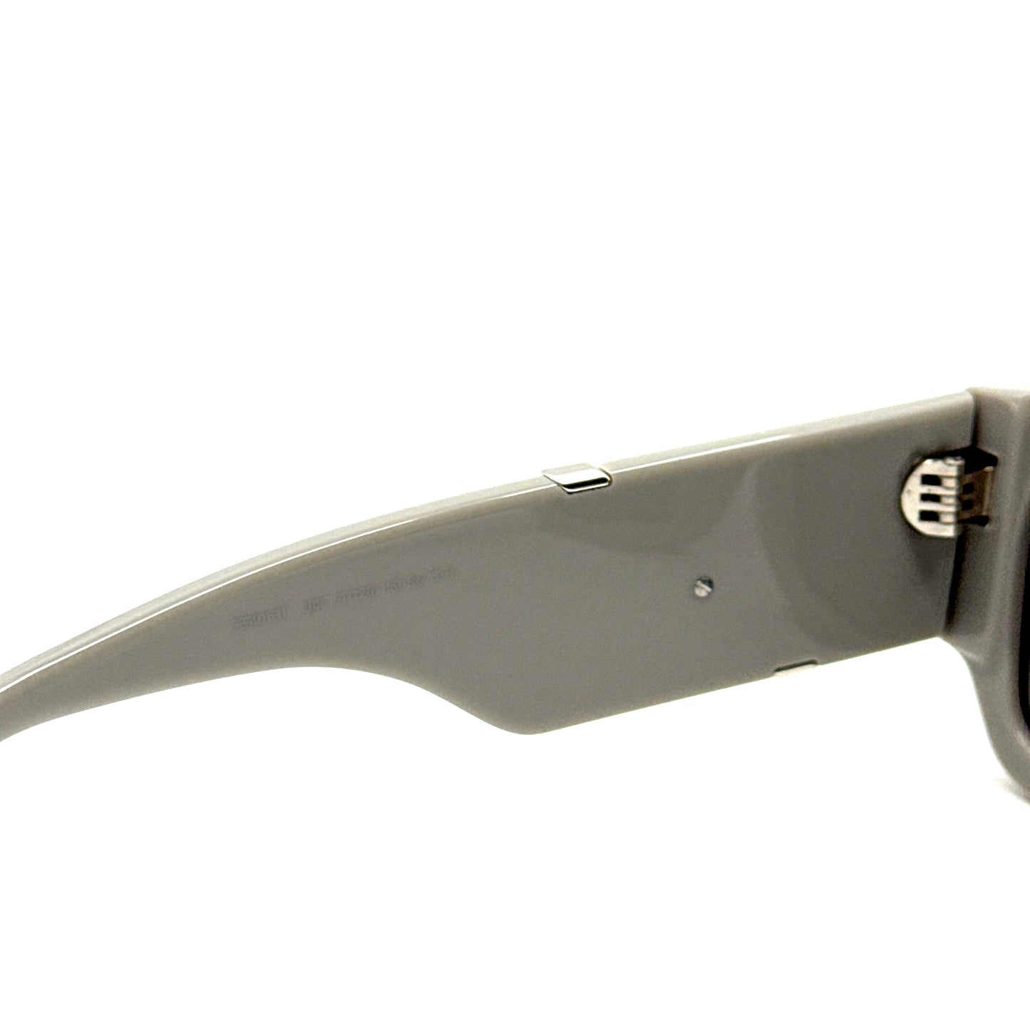 FENDI Sunglasses FE40131I 20C