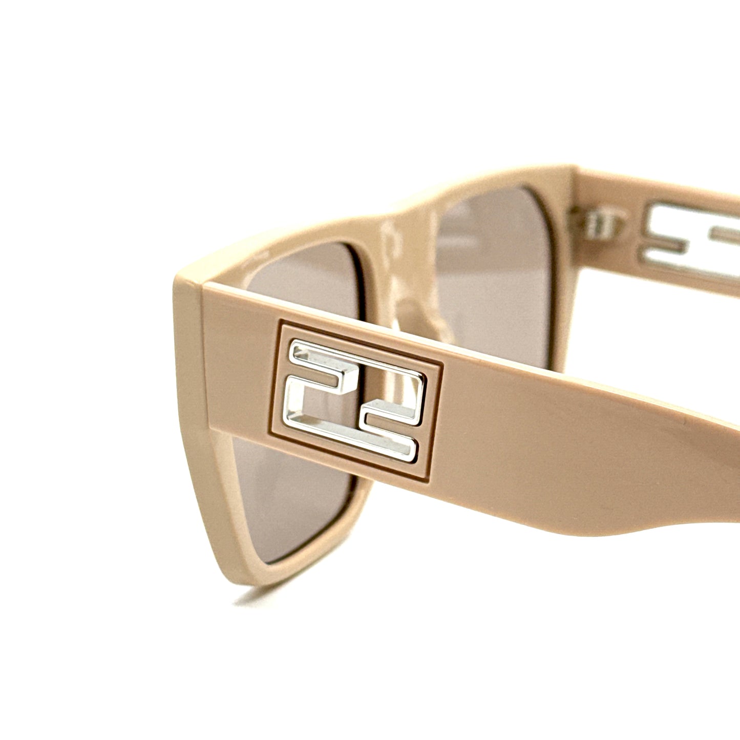 FENDI Sunglasses FE40124I 57E