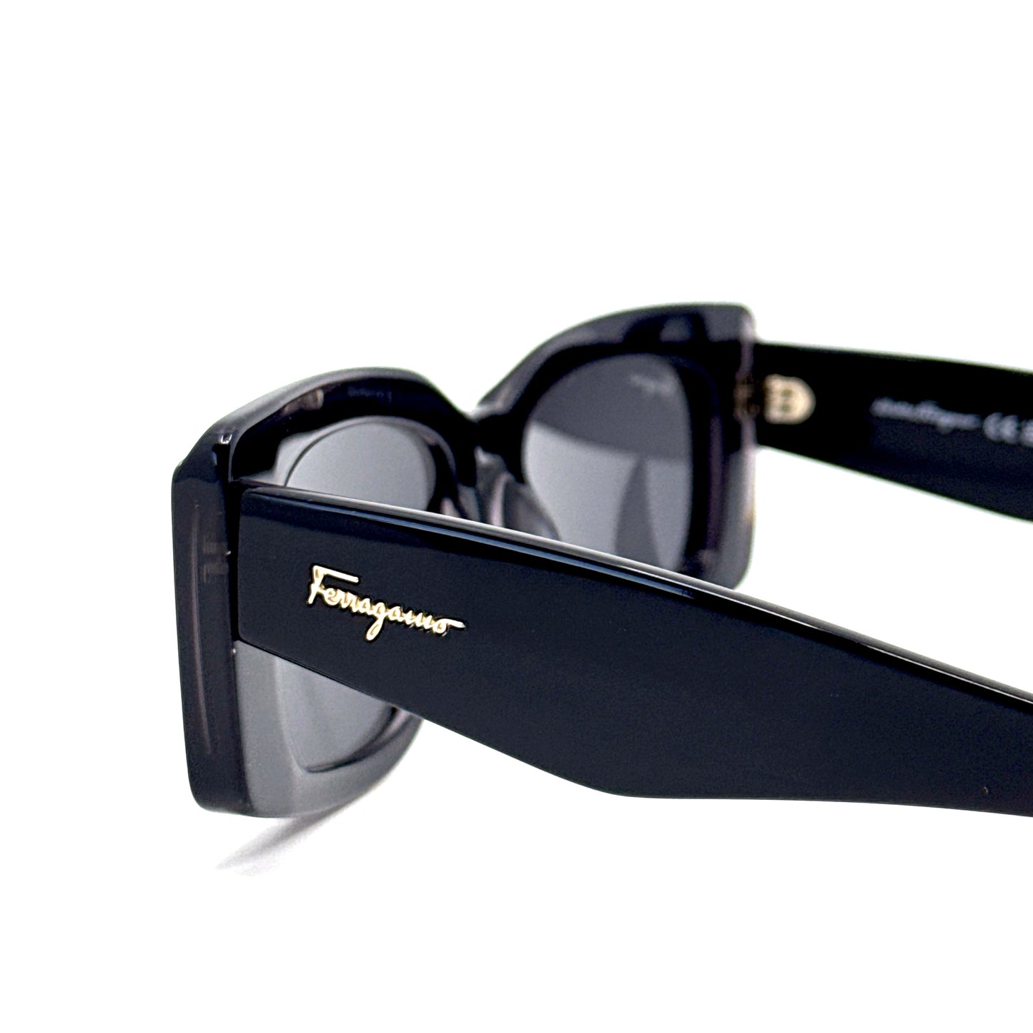 SALVATORE FERRAGAMO Sunglasses SF1079S 022