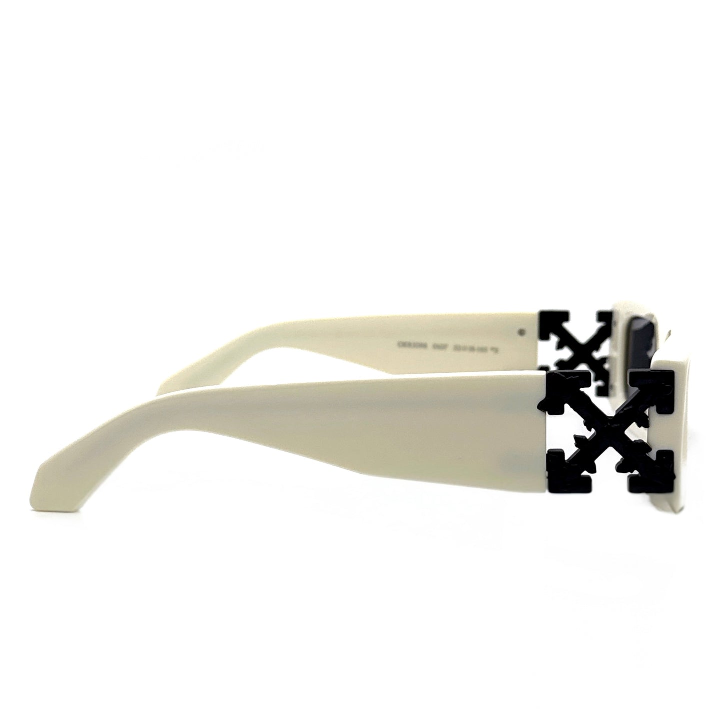 OFF-WHITE Sunglasses Roma OERI098 0107