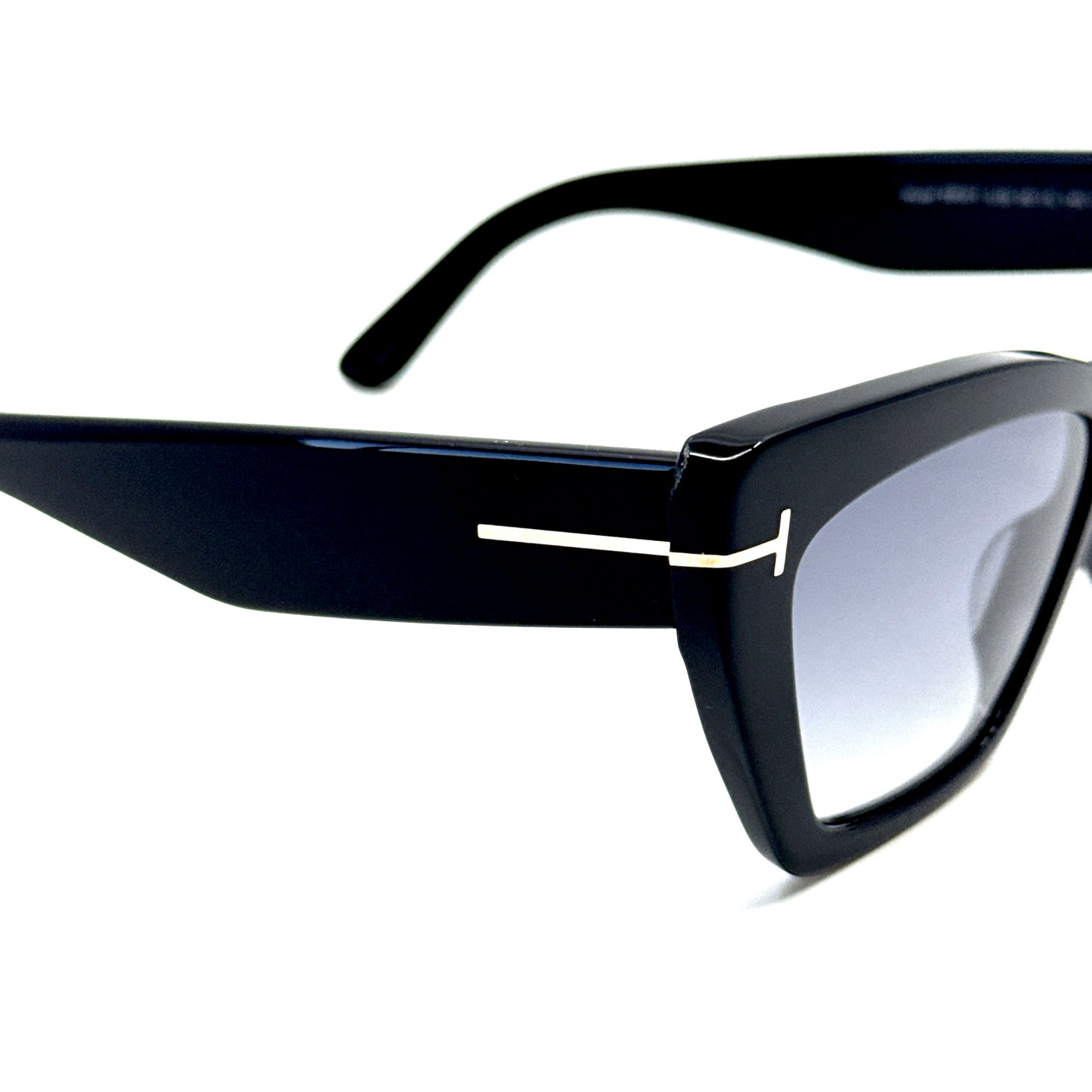 TOM FORD Wyatt Sunglasses TF871 01B