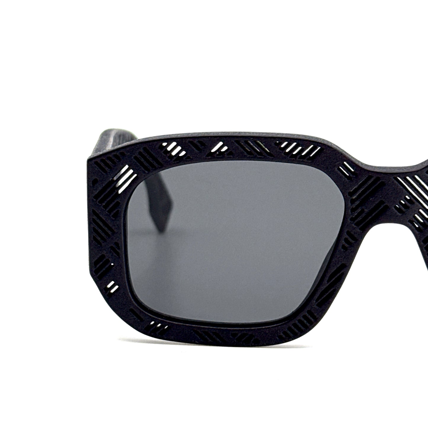 FENDI Sunglasses FE40113I 02A