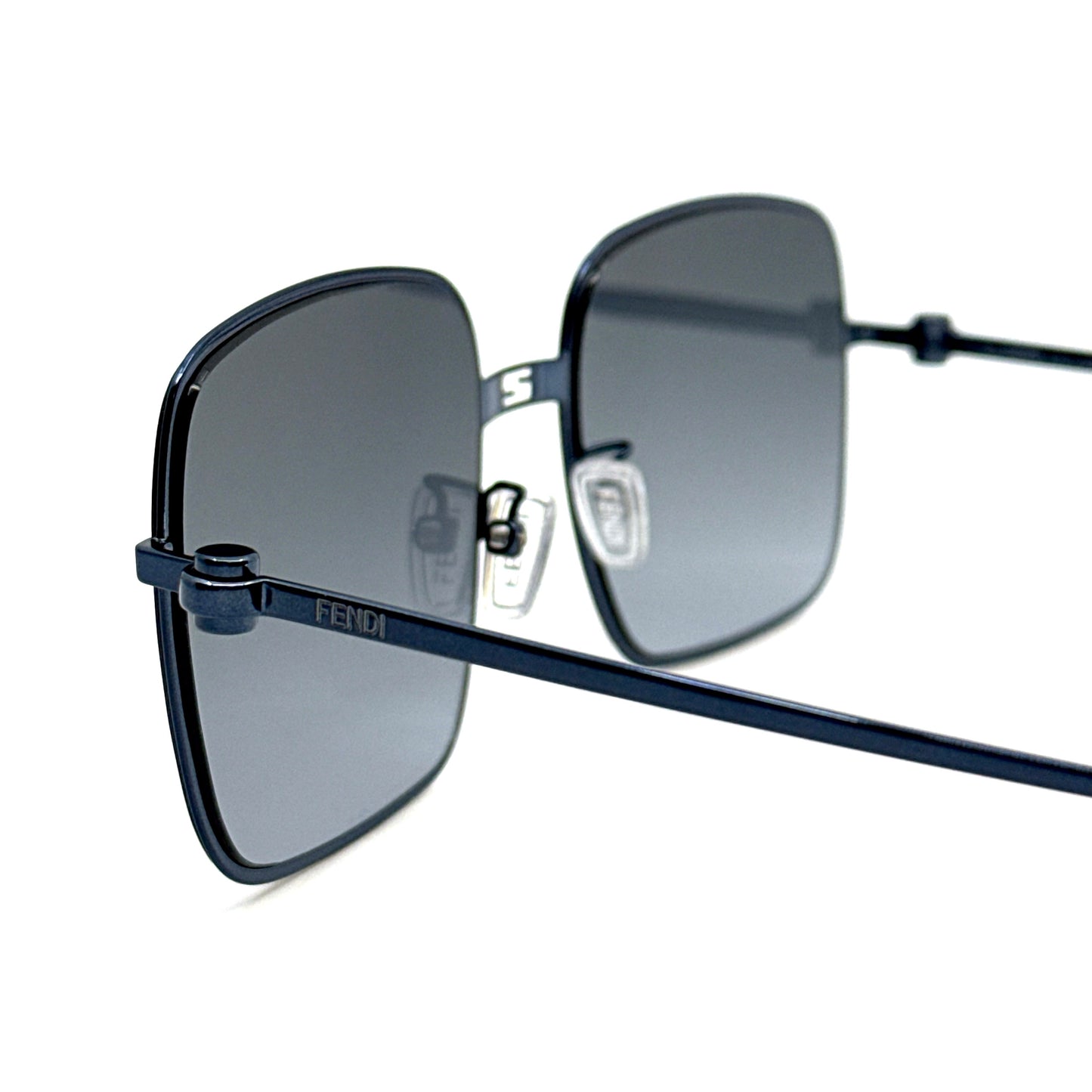 FENDI Sunglasses FE40123U 90P