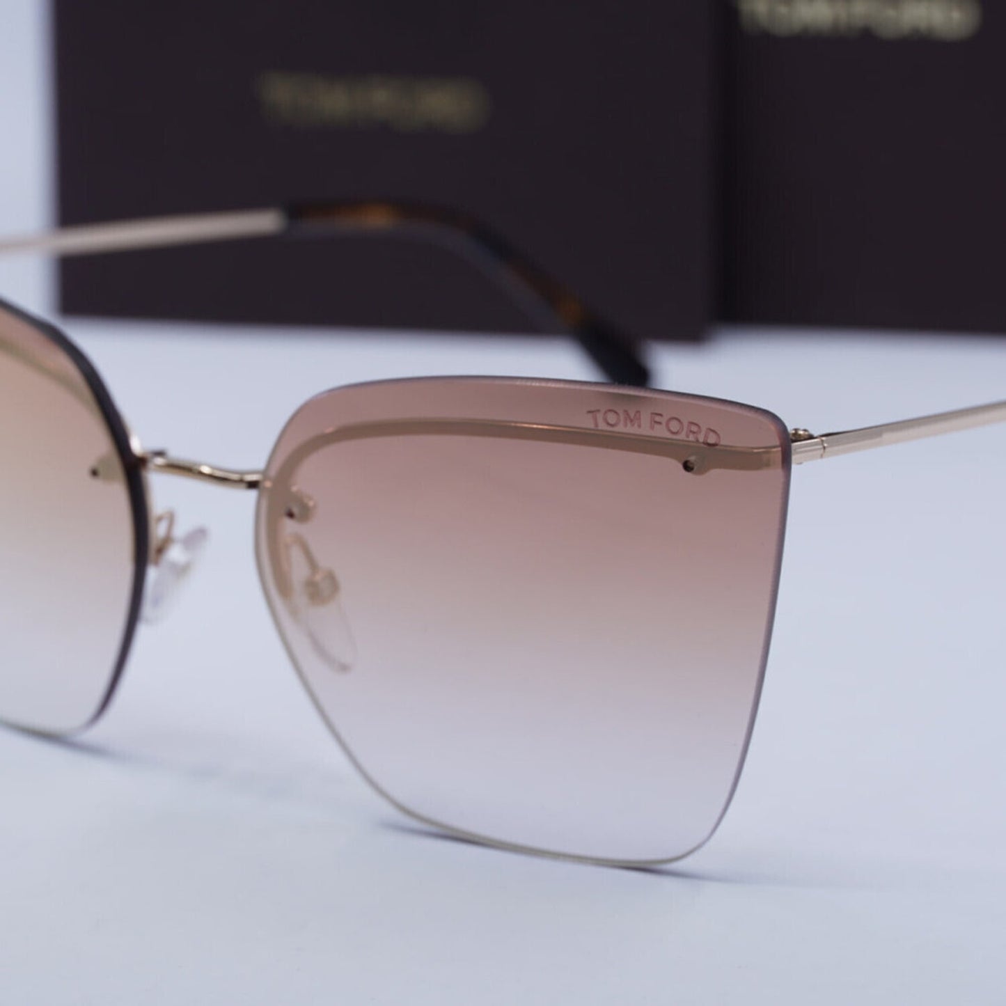 NEW Tom Ford FT0682 33G Rose Gold Sunglasses Authentic