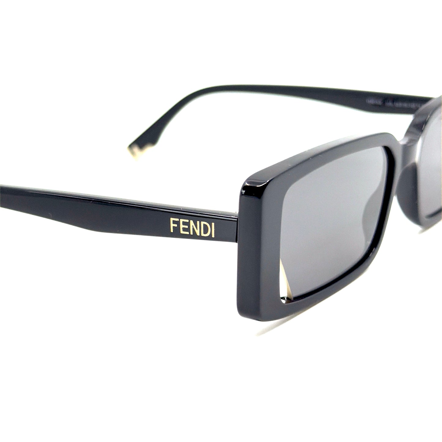 FENDI Sunglasses FE40164I 01A