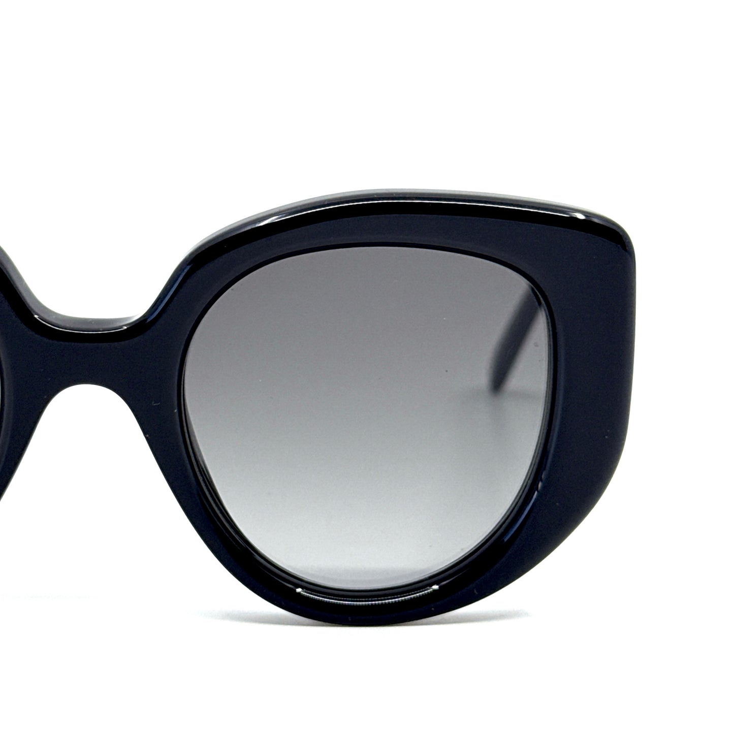 LOEWE Sunglasses LW40100I 01B