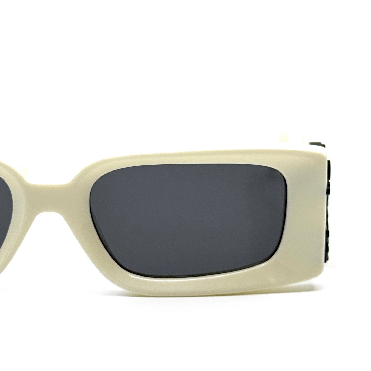 OFF-WHITE Sunglasses Roma OERI098 0107