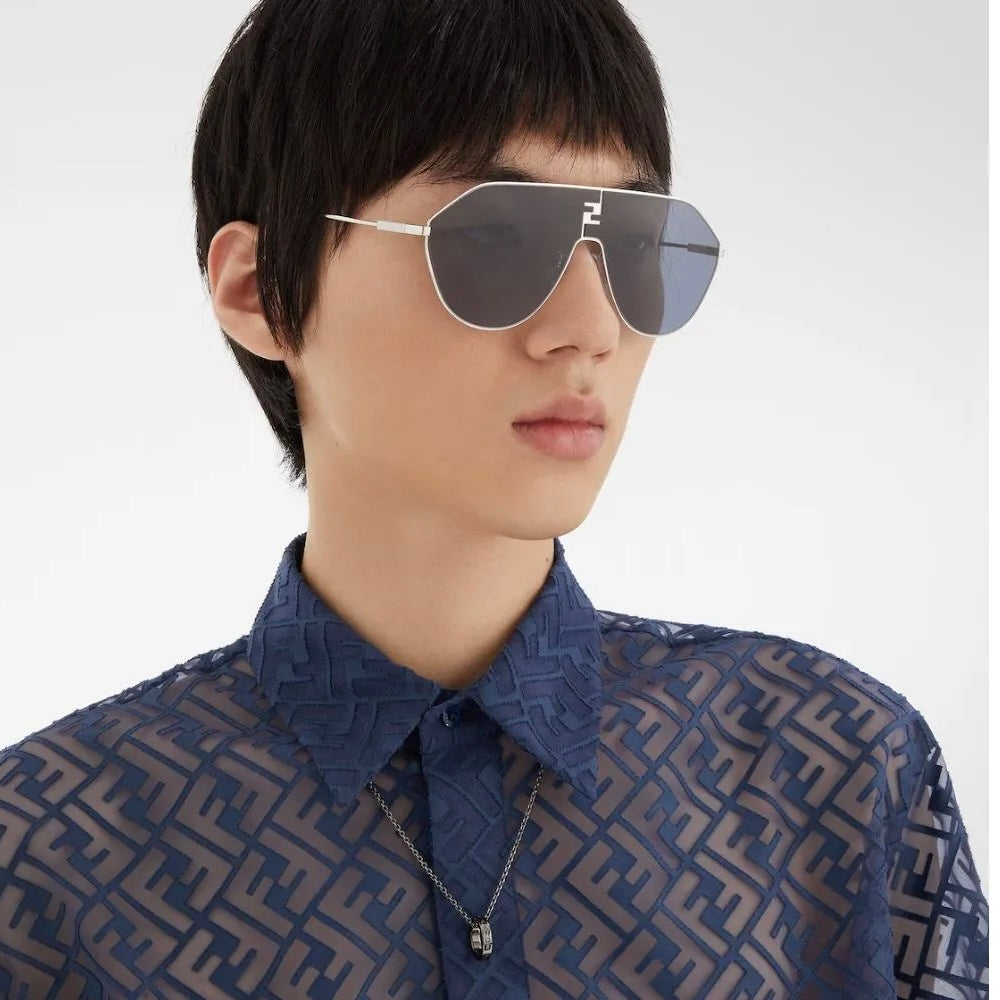 FENDI Sunglasses FE40080U 16V