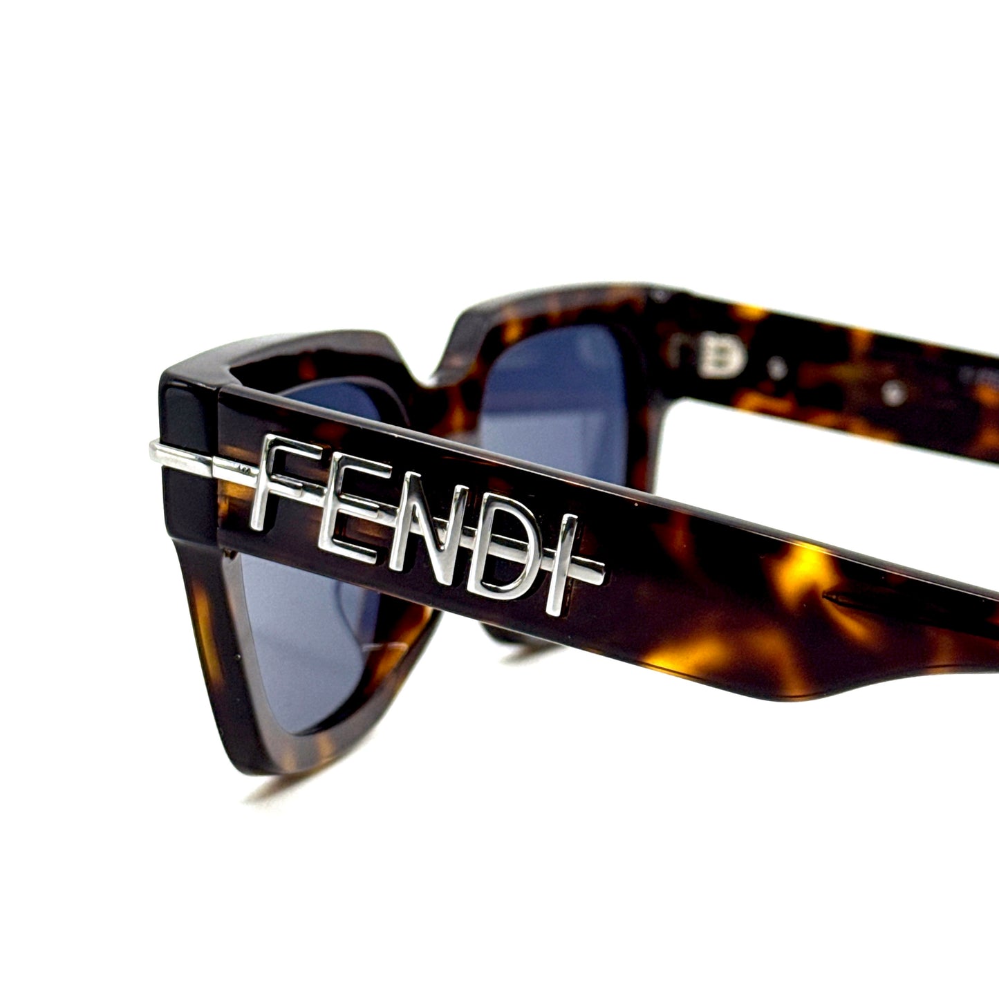 FENDI Sunglasses FE40078I 53V