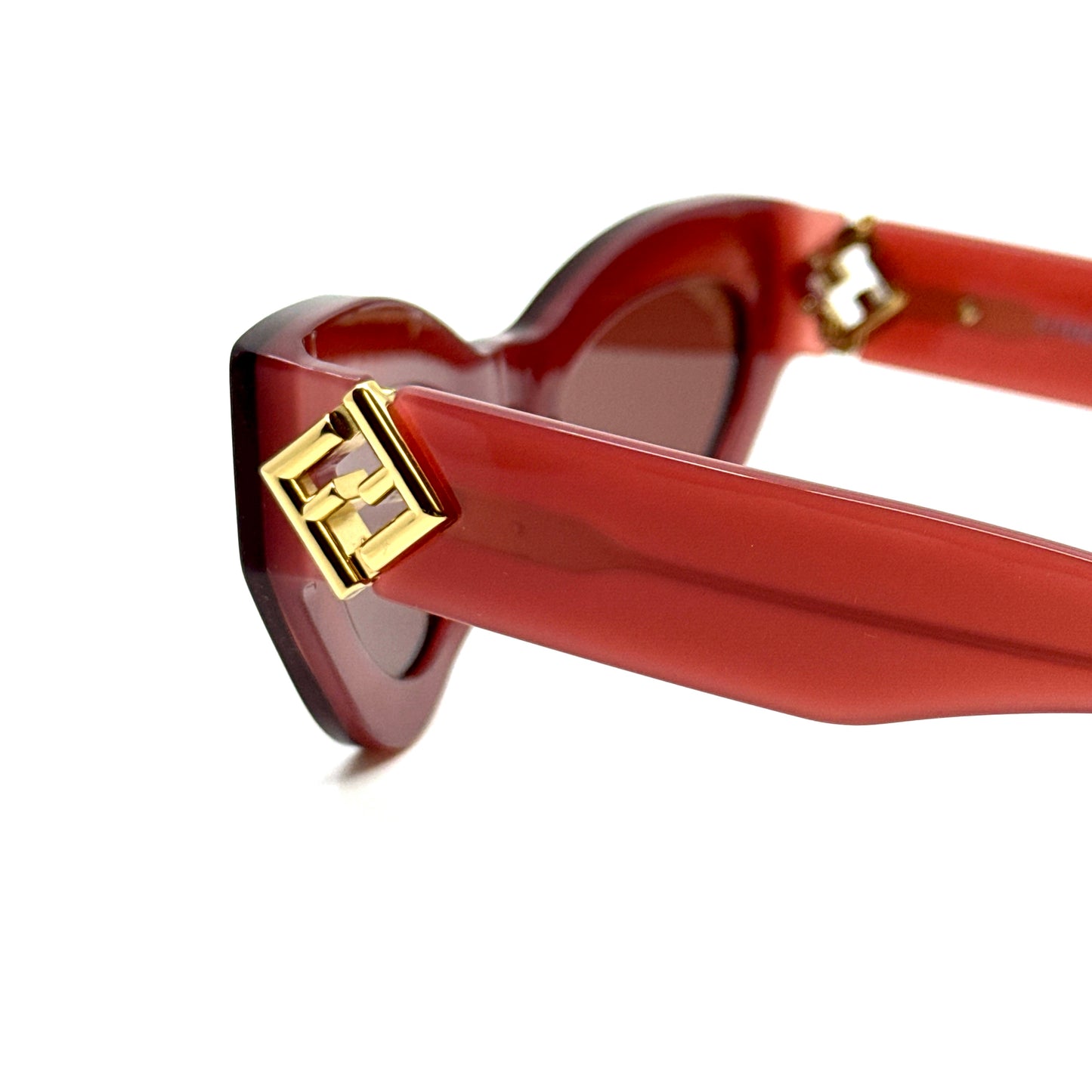 FENDI Sunglasses FE40146I 66Y