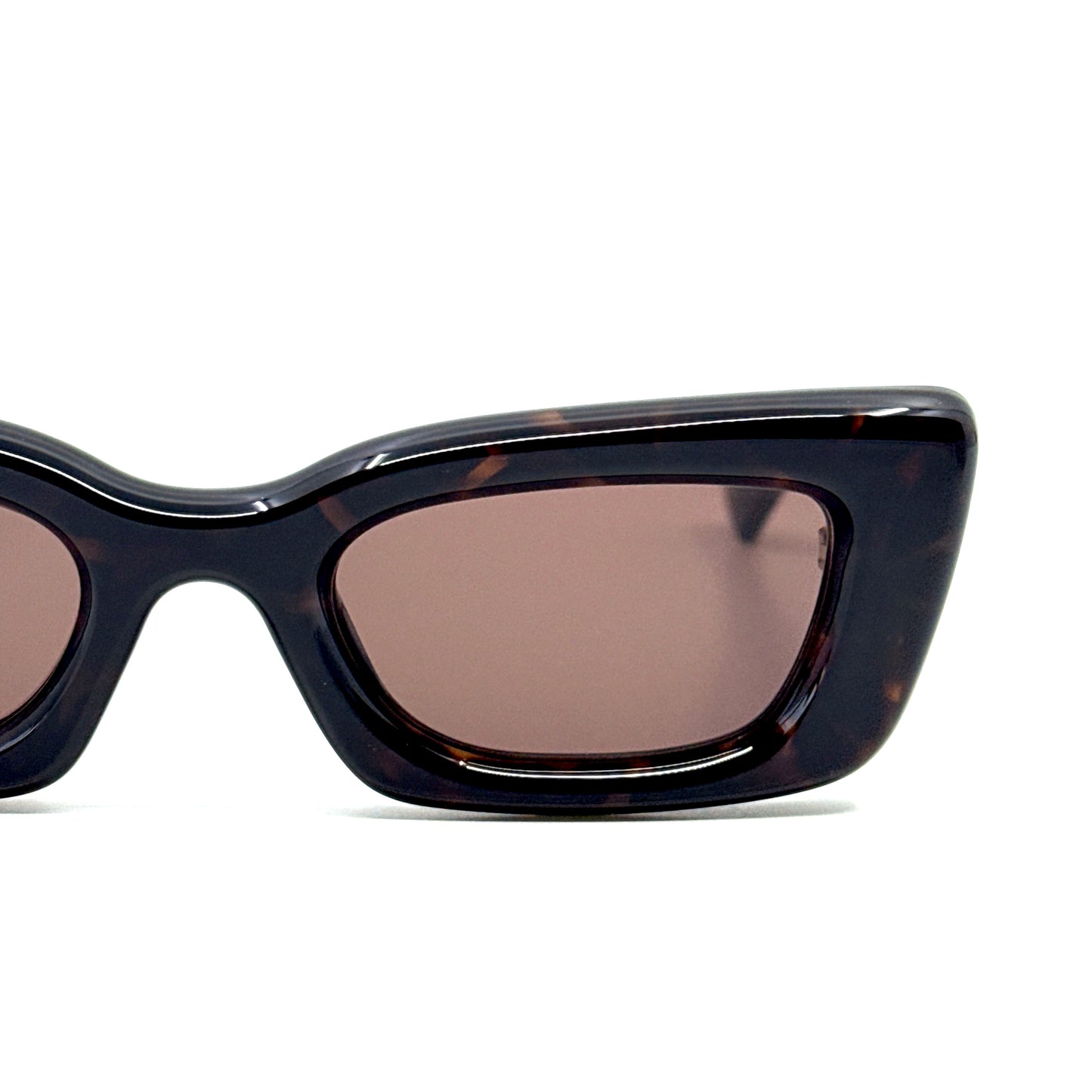 GUCCI Sunglasses GG1827S 002