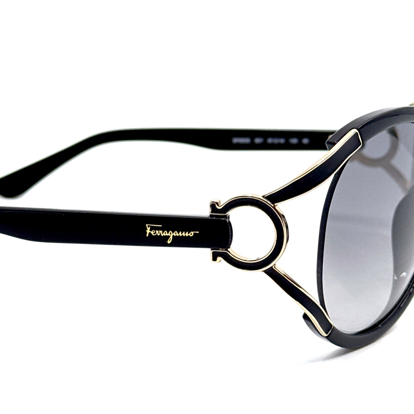 SALVATORE FERRAGAMO Sunglasses SF600S 001