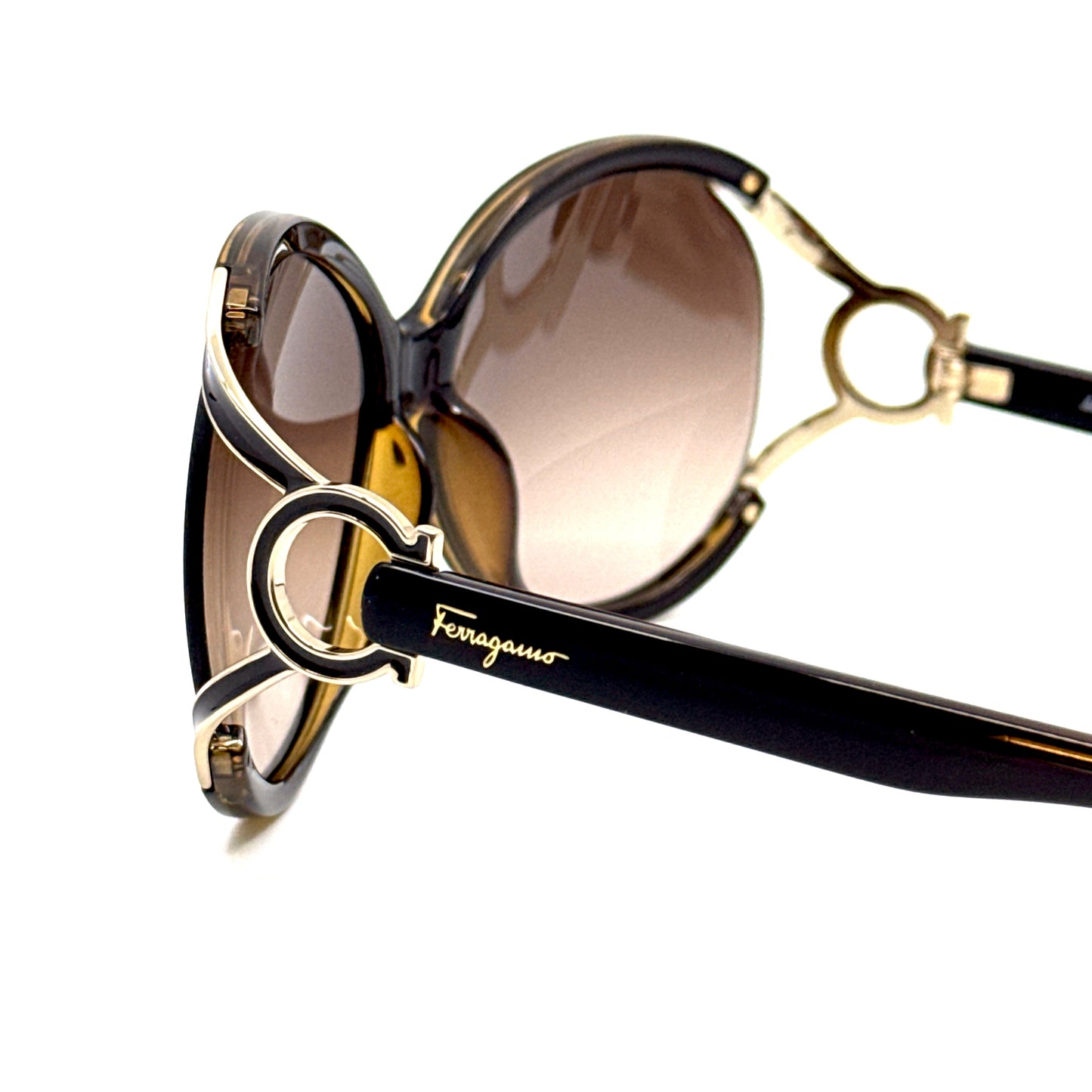 SALVATORE FERRAGAMO Sunglasses SF600S 220