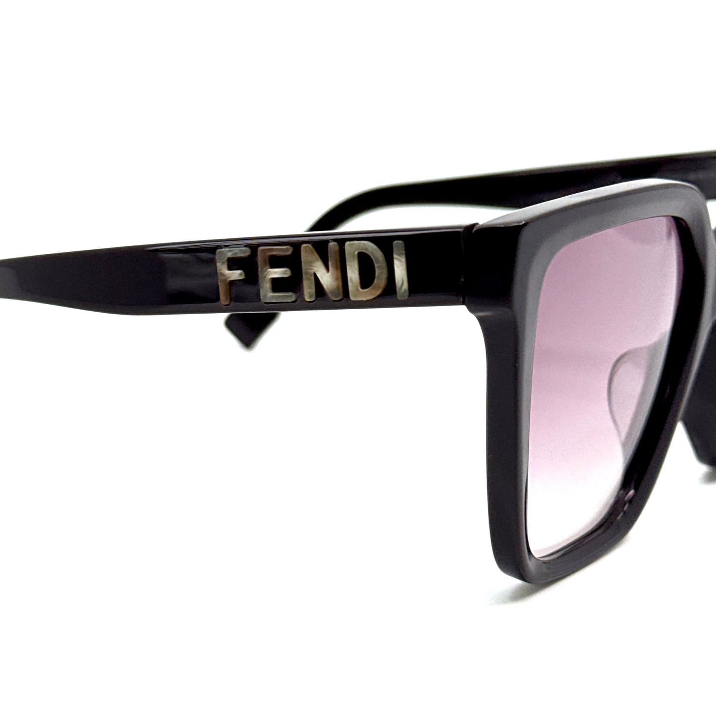 FENDI Sunglasses FE40086F 50T